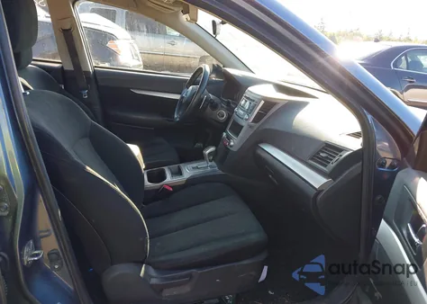 2013 Subaru Legacy 2.5I из США, поврежденный, VIN 4S3BMBA62D3046607